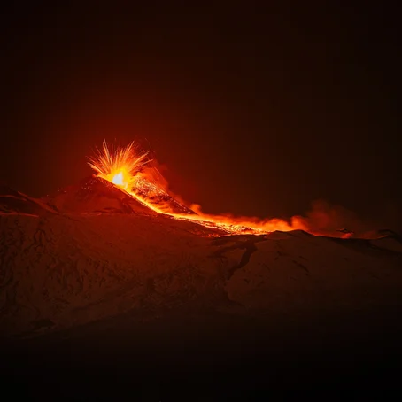 Vulkaan etna barst uit